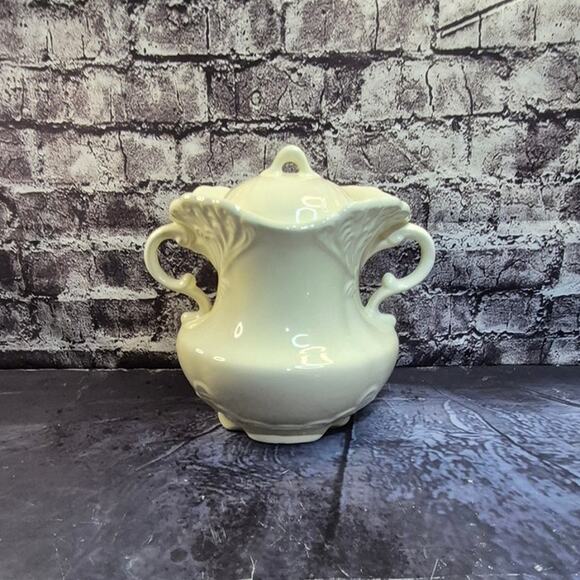 Vintage Elegant Ceramic Cookie Jar - Picture 1 of 5